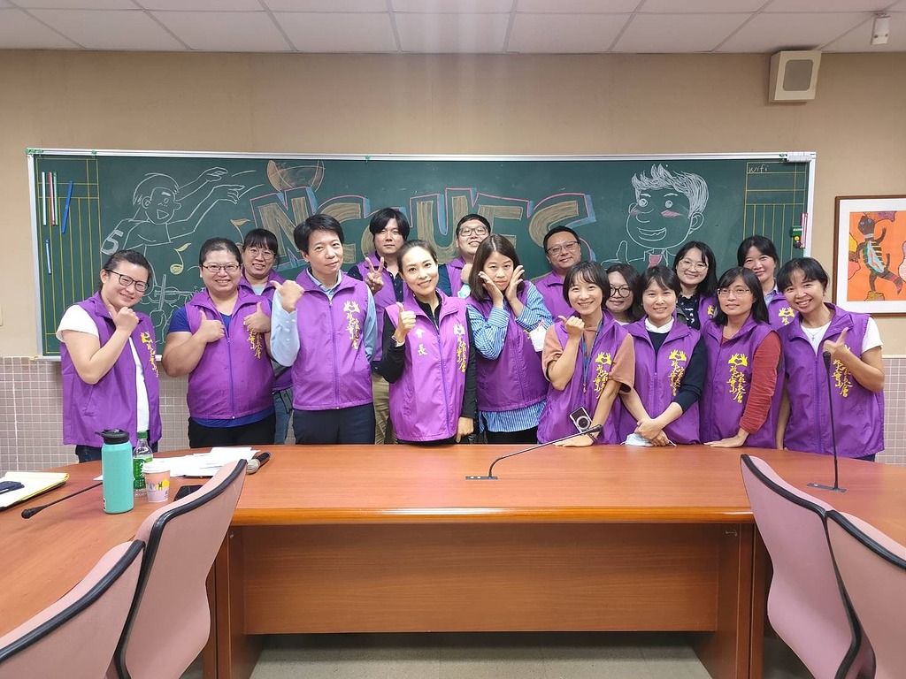 ec22038bd28a788f2909e7bd405bb620.jpg